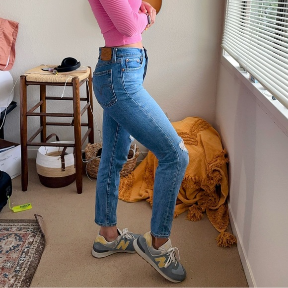 Levis wedgie size 25 - Picture 2 of 5